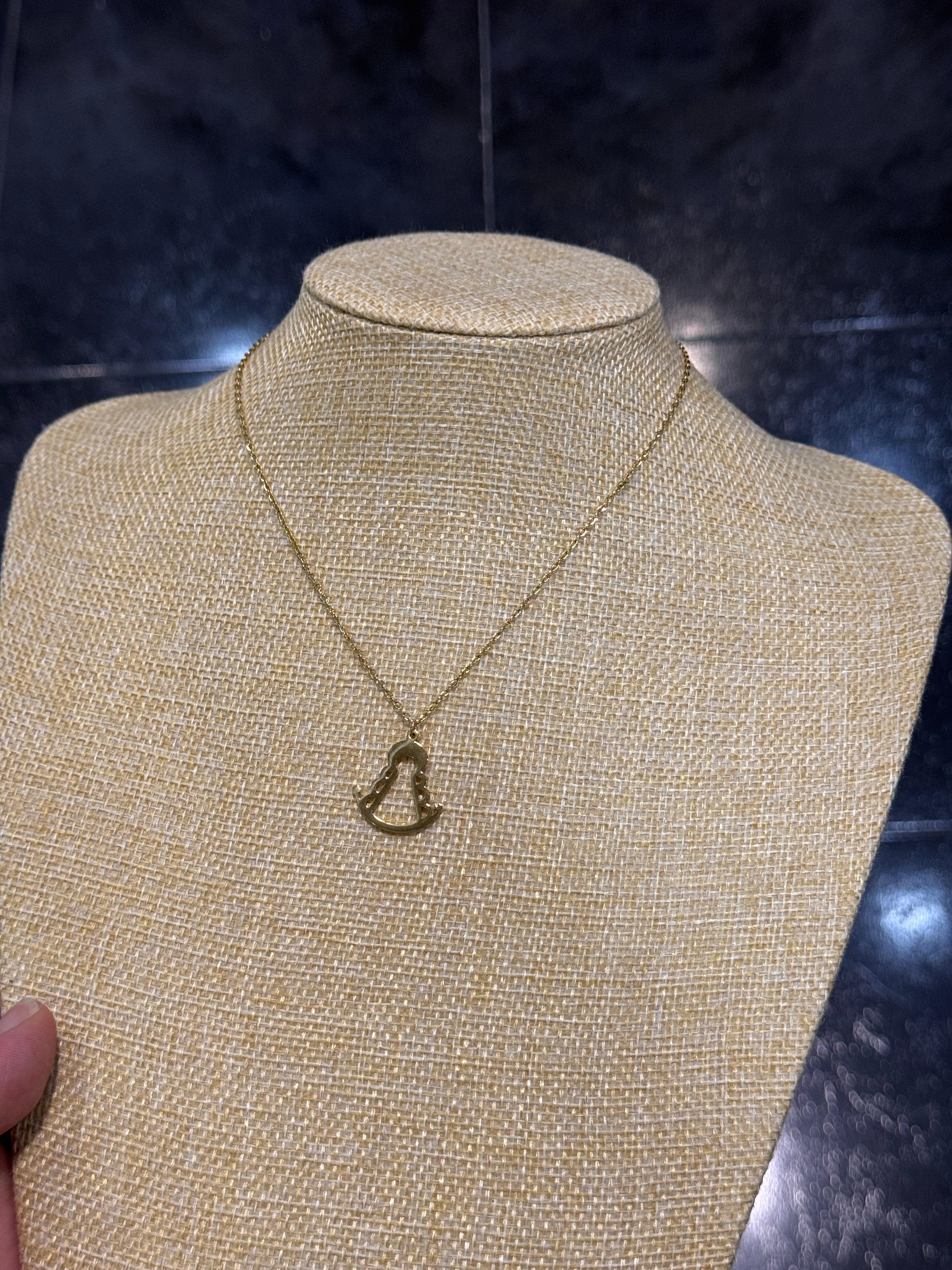 Collar Dorado Virgen